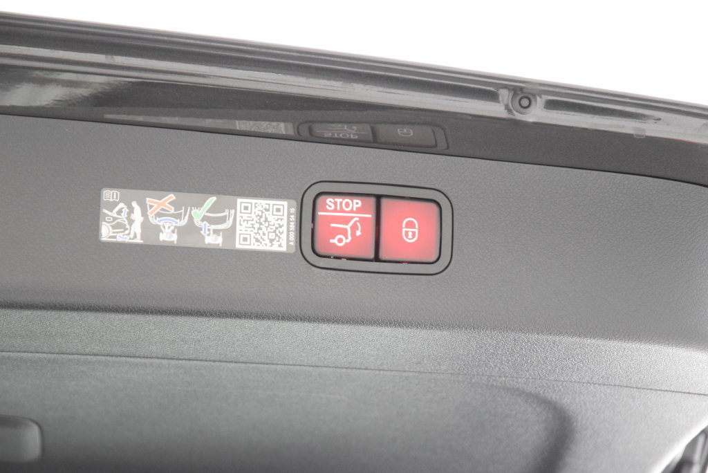 Used 2026 Mercedes-Benz E 53 AMG e 4MATIC Wagon image 30