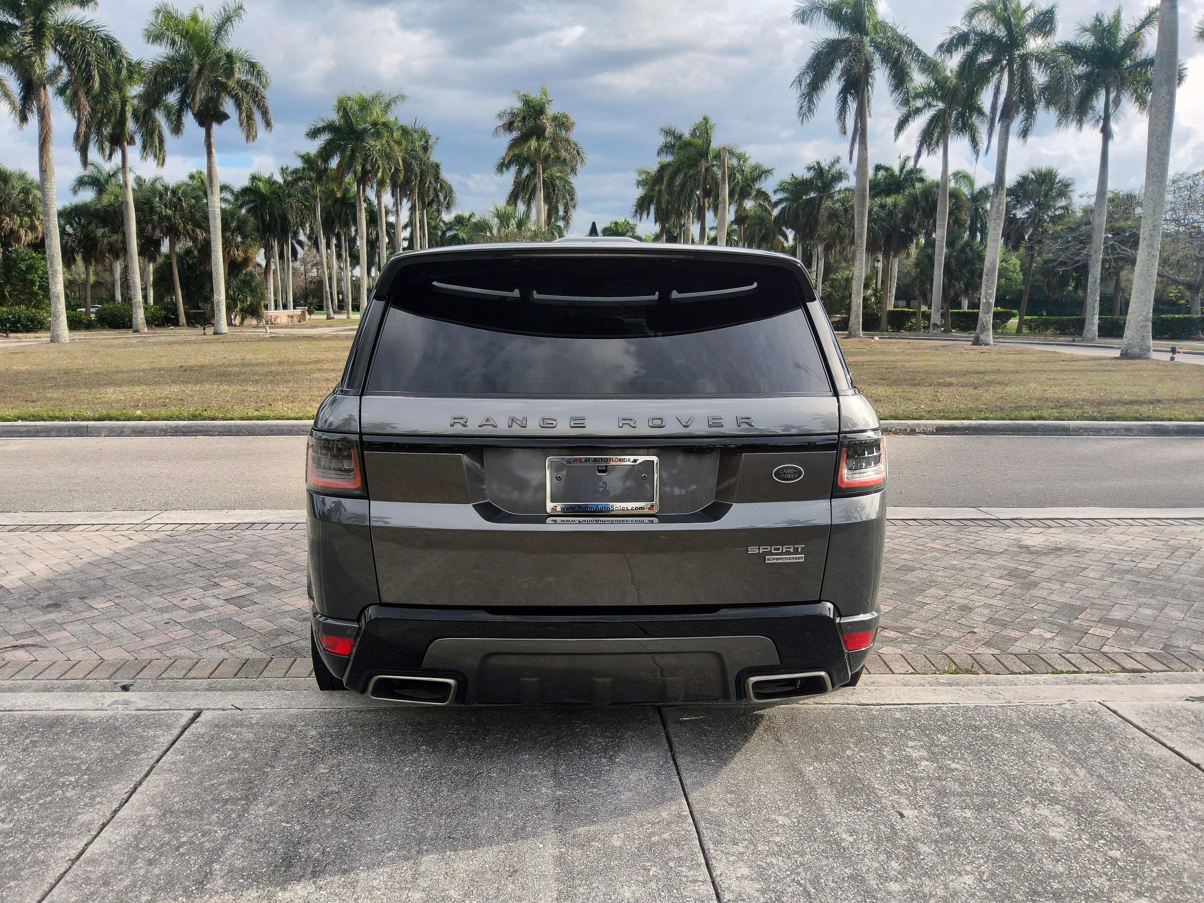 Used 2018 Land Rover Range Rover Sport Supercharged image 16