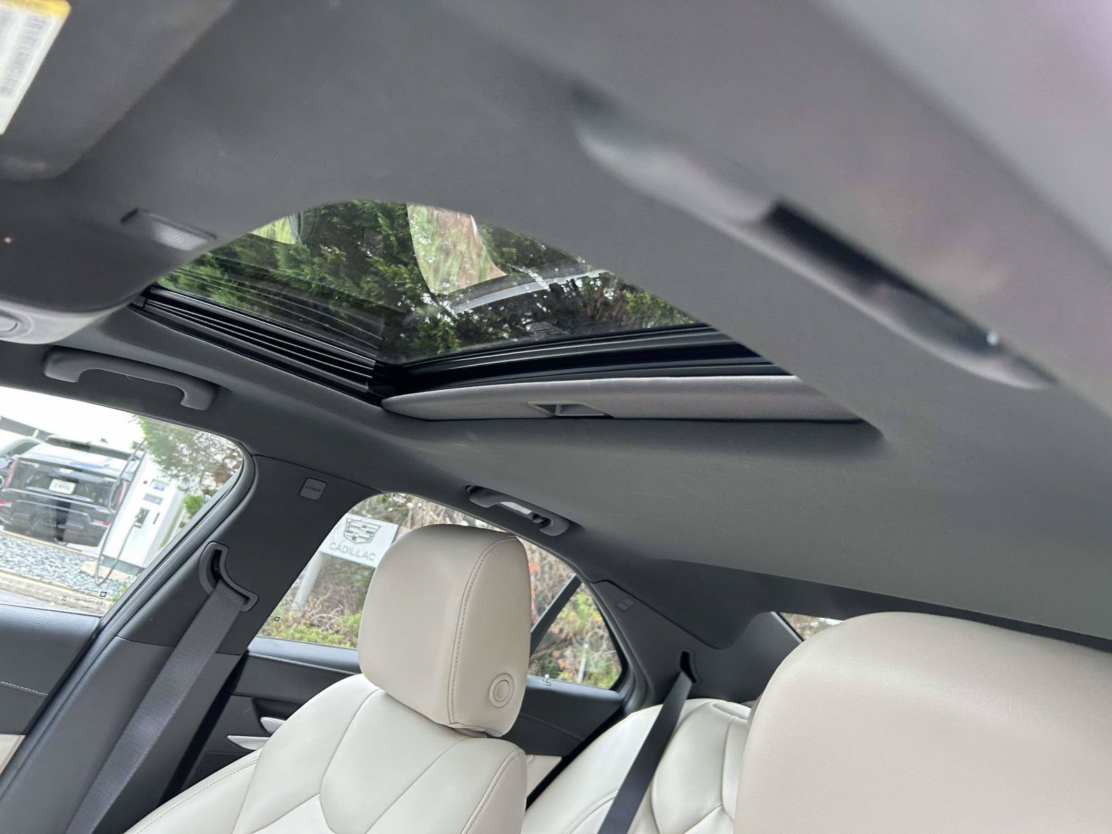 Used 2023 Cadillac CT4 Luxury w/ Sun And Sound Package RWD image 18