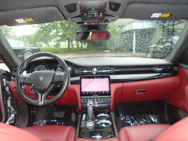 Used 2021 Maserati Quattroporte S image 12