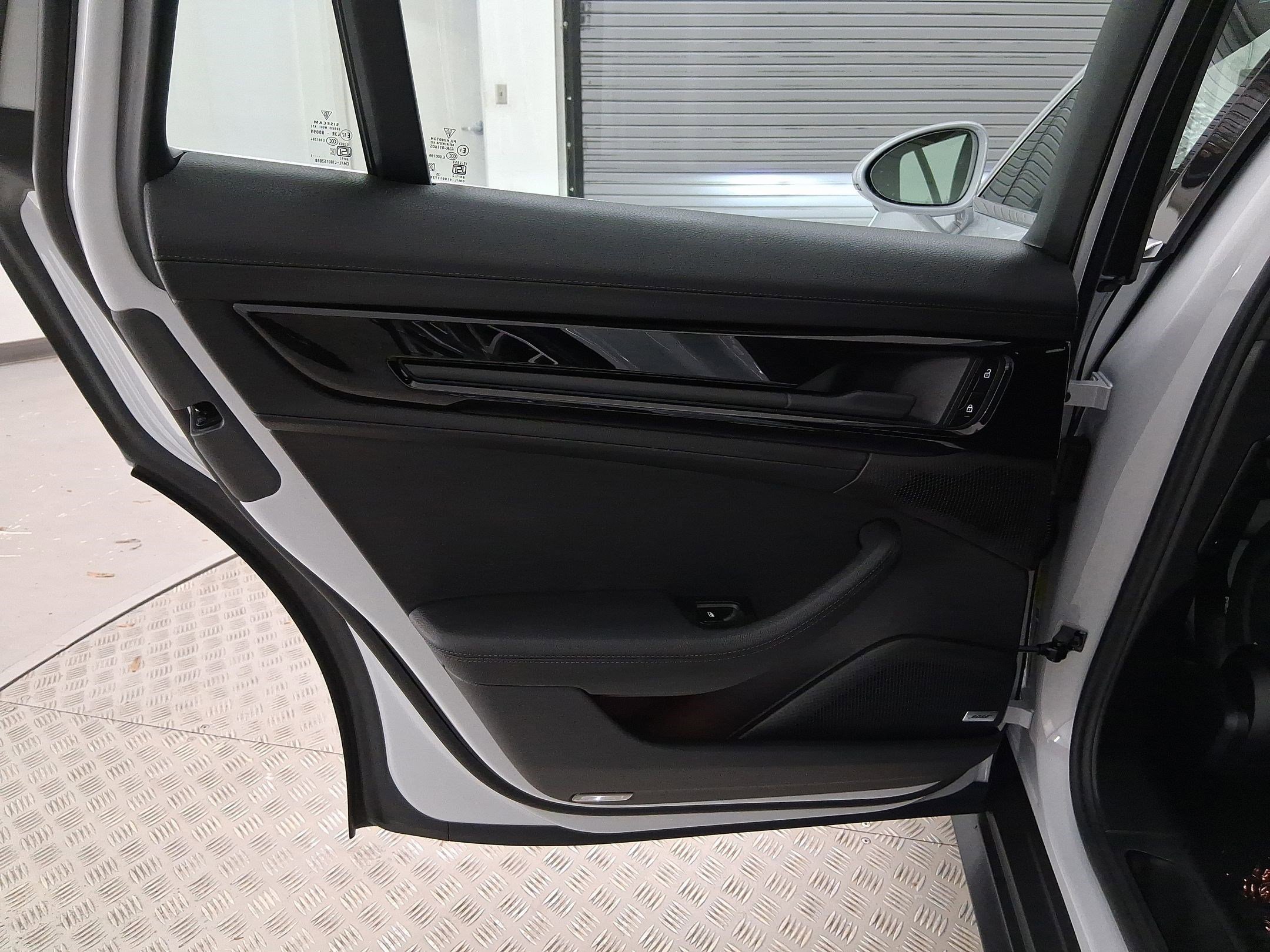 New 2026 Porsche Panamera 4 image 32