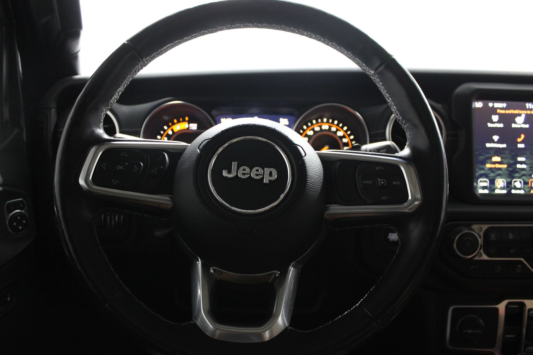 Used 2021 Jeep Wrangler Unlimited Sahara AWD/4WD image 30
