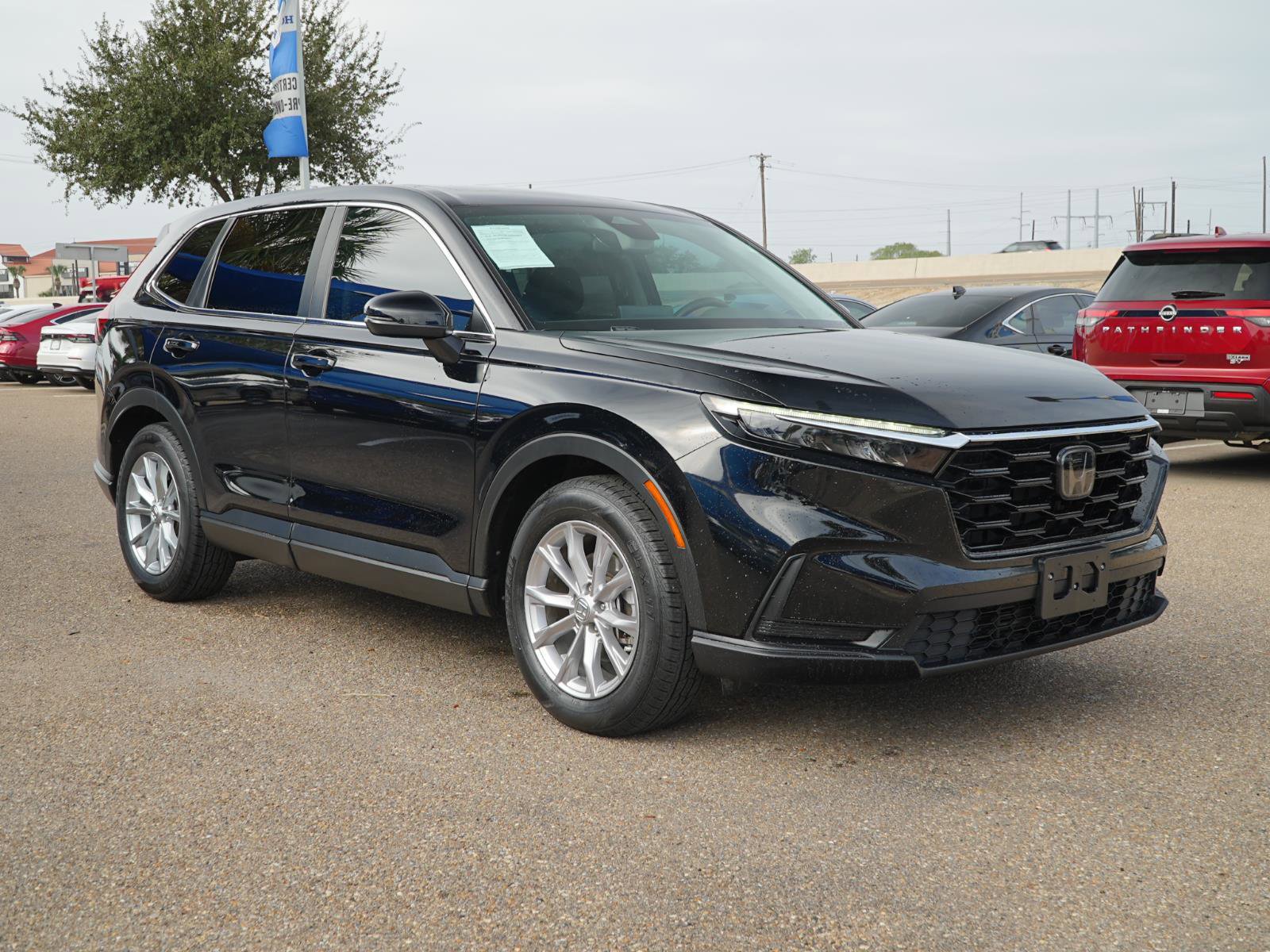 Used 2024 Honda CR-V EX image 3