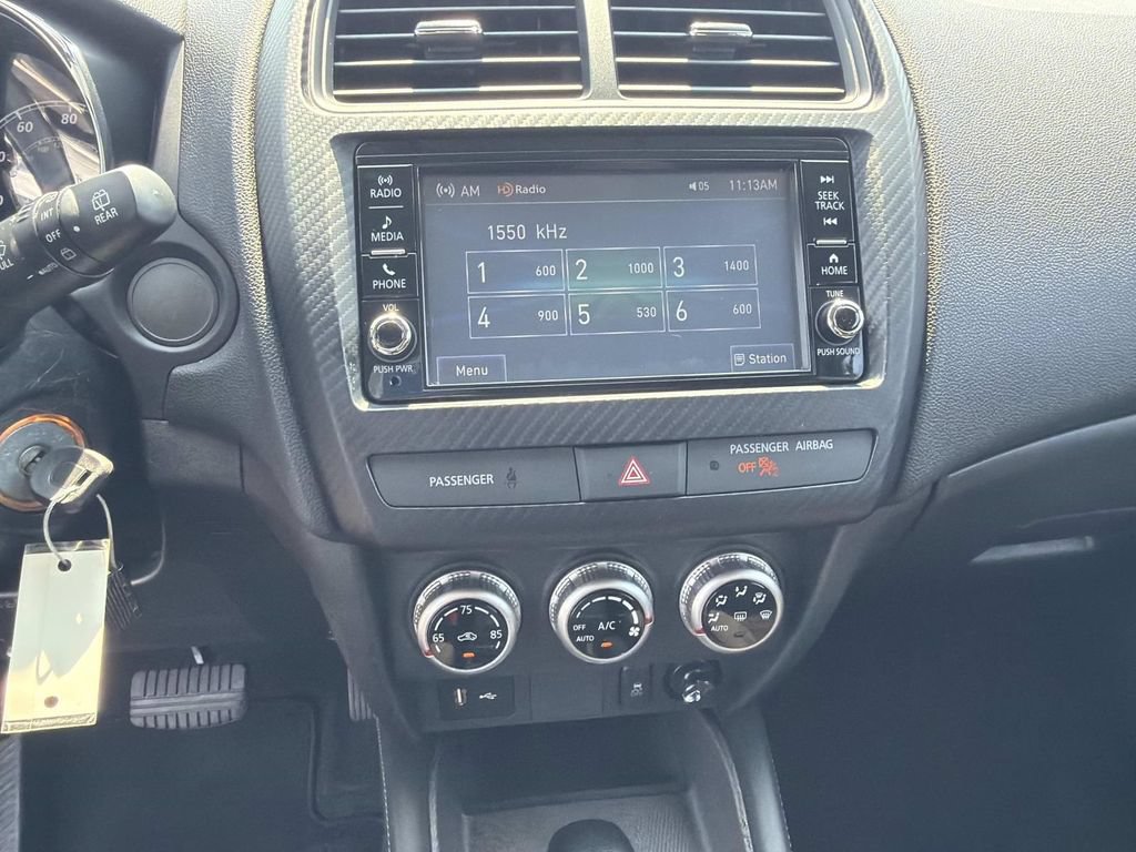 Used 2024 Mitsubishi Outlander Sport AWD image 28