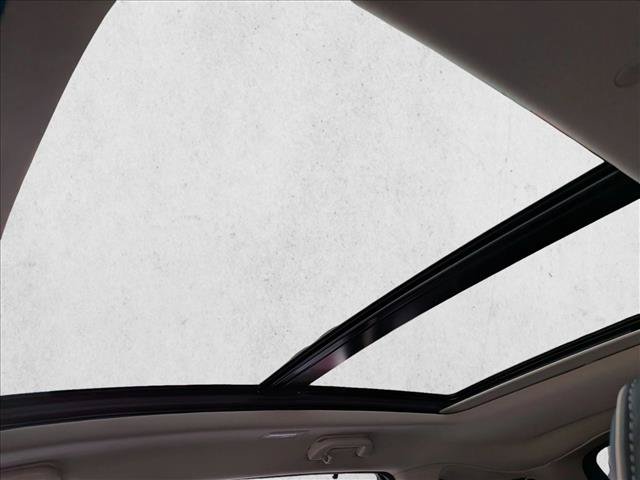 Used 2023 Acura MDX w/ Advance Package AWD/4WD image 17