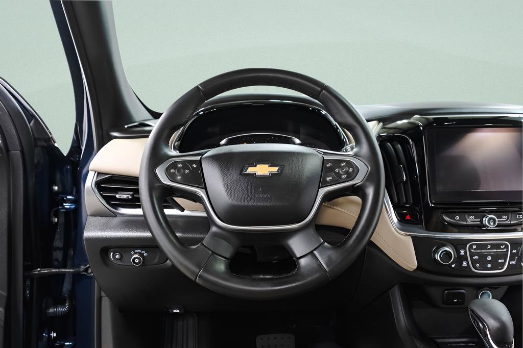 Used 2023 Chevrolet Traverse LT FWD image 10