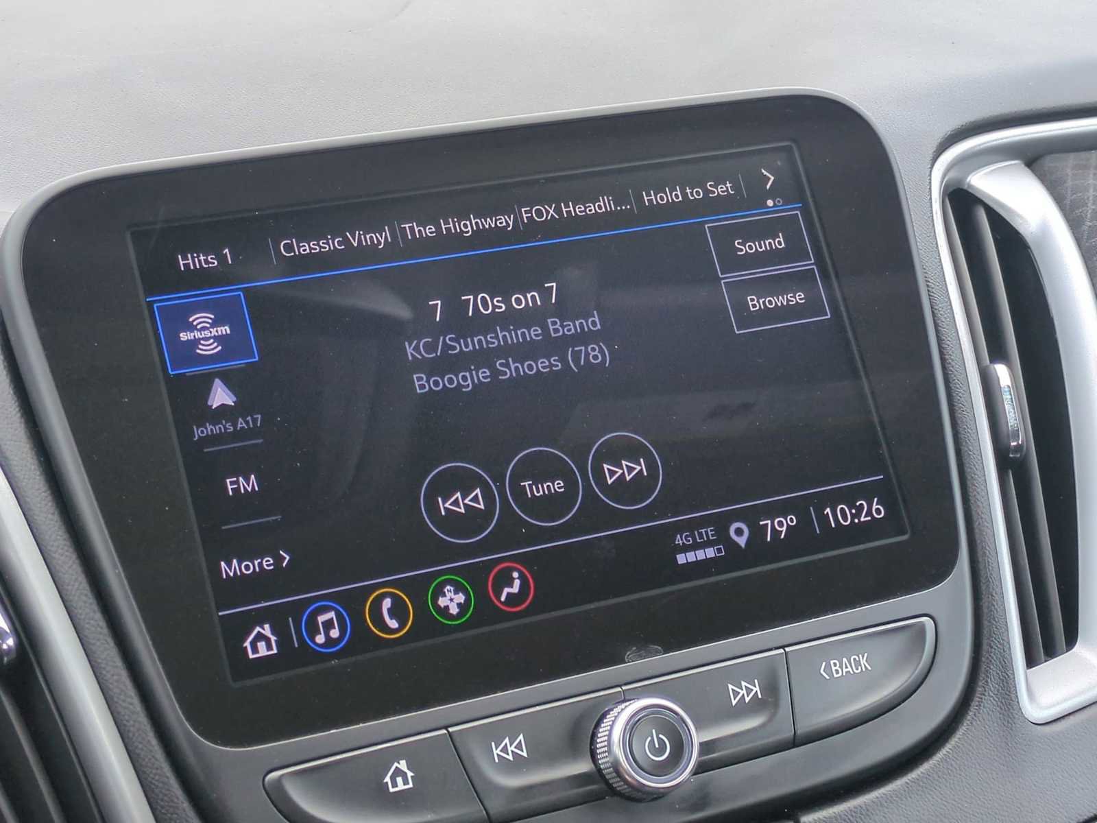 Used 2025 Chevrolet Malibu LT image 13