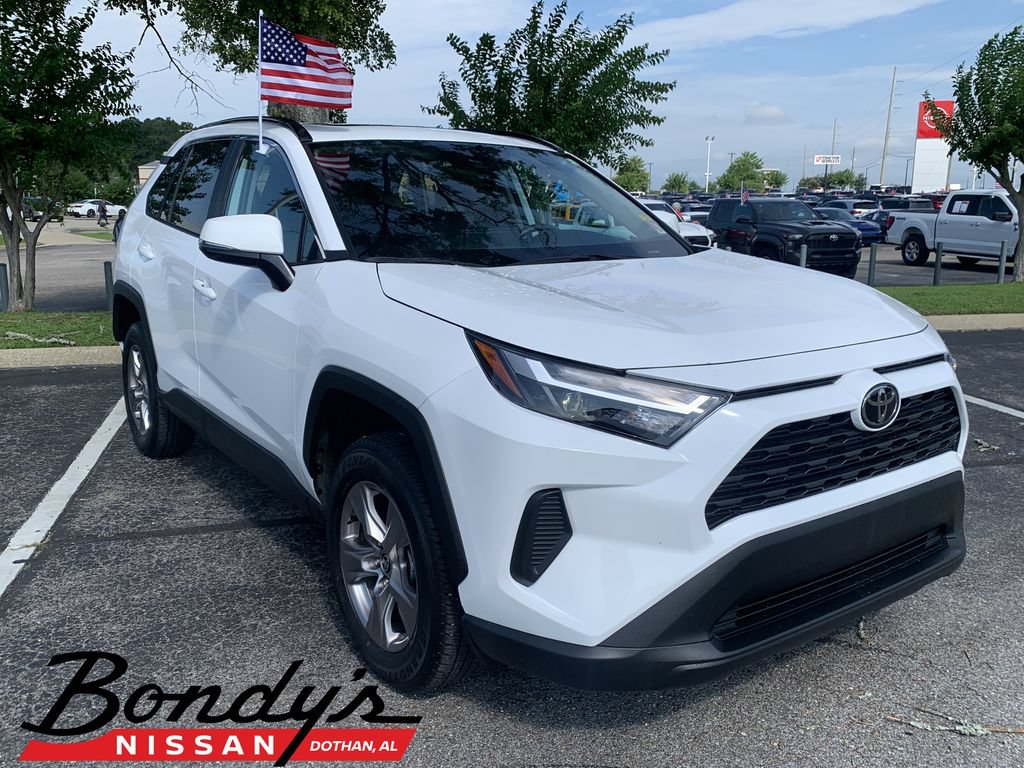 Used 2025 Toyota RAV4 XLE w/ Convenience Package
