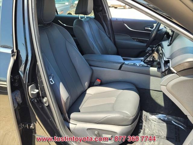 Certified 2022 Toyota Mirai w/ Advanced Technology Package RWD image 12