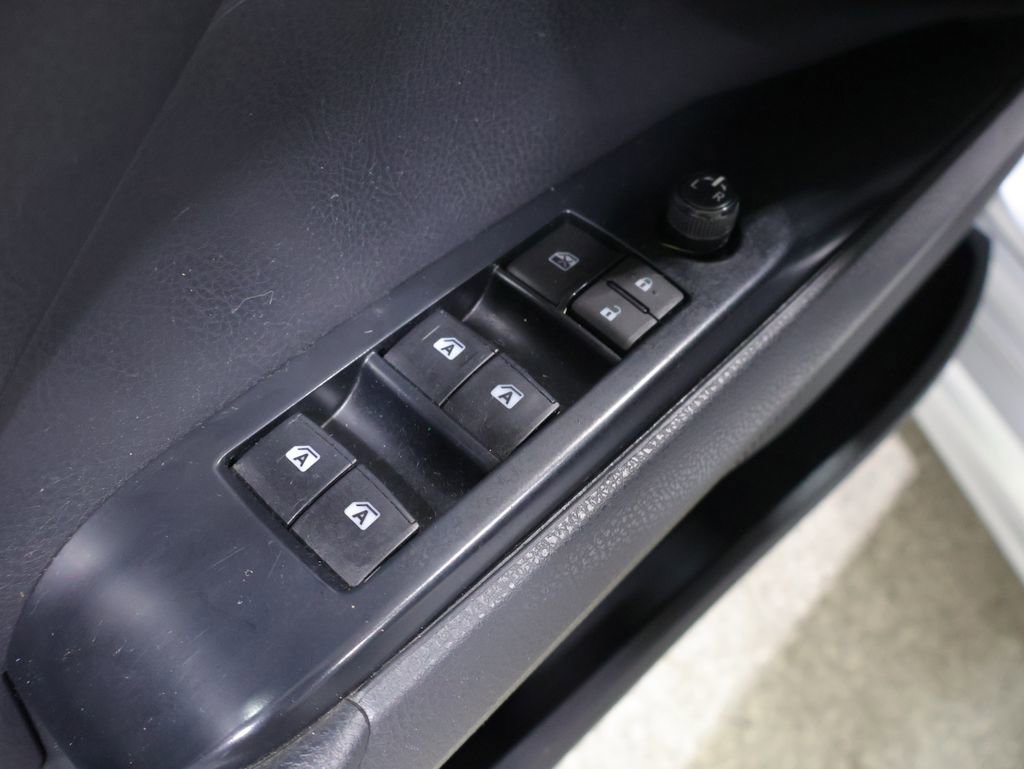 Used 2018 Toyota Camry SE w/ Audio Package FWD image 15