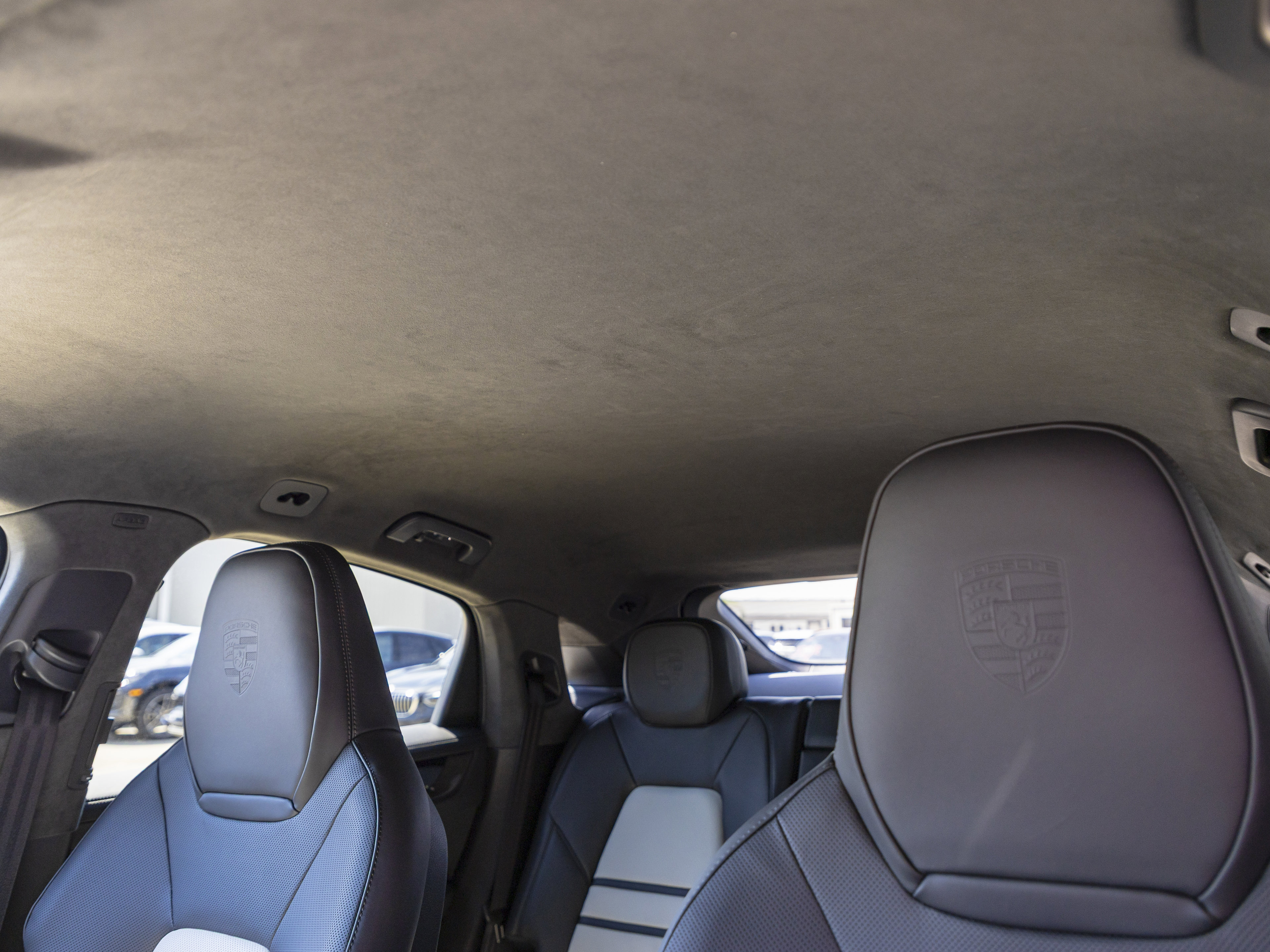 New 2026 Porsche Cayenne Turbo GT image 27