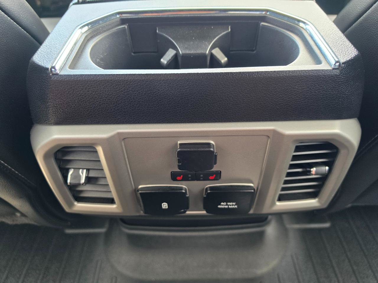 Used 2018 Ford F150 Lariat w/ Equipment Group 502A Luxury AWD/4WD image 14