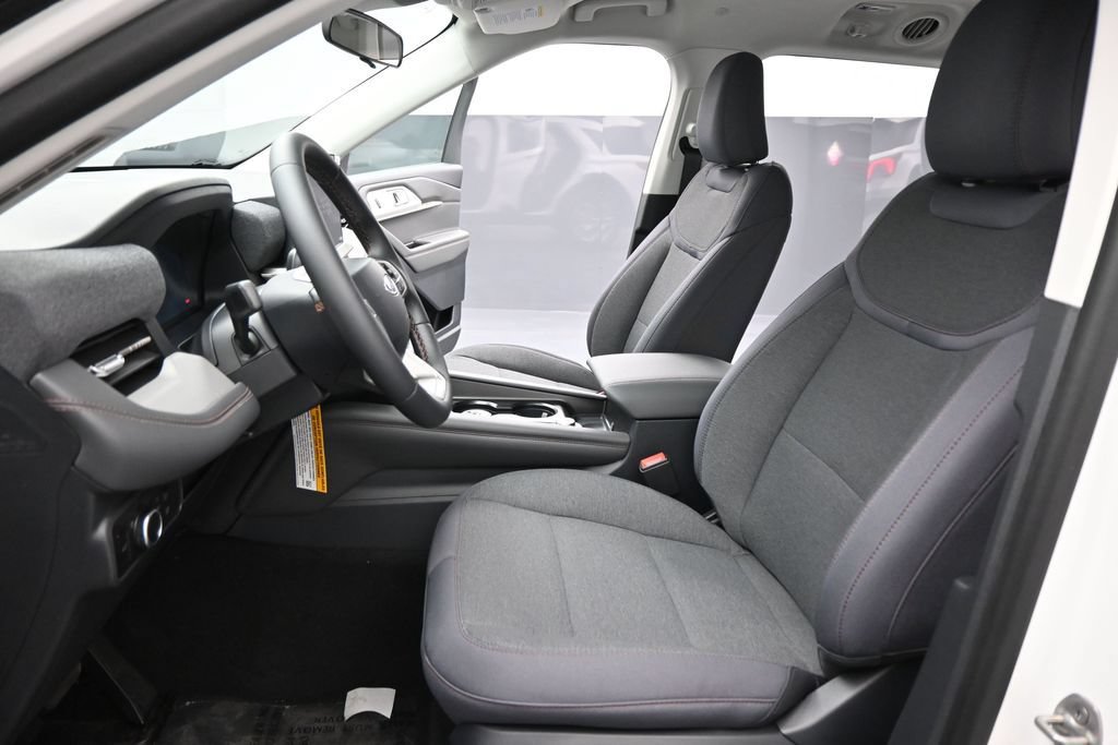 New 2026 Ford Explorer Active w/ Active Comfort Package RWD image 9