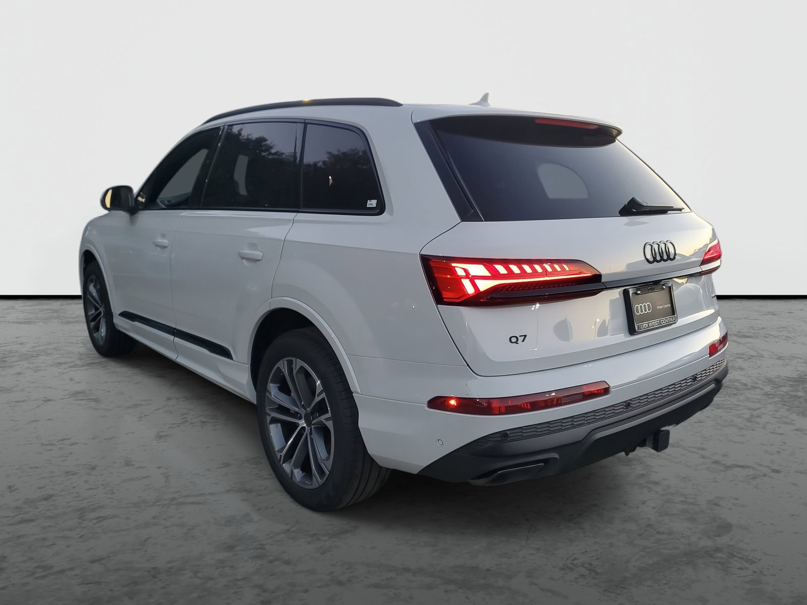 New 2026 Audi Q7 2.0T Premium Plus image 3