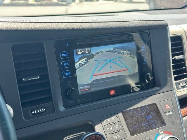 Used 2015 Toyota Sienna Limited AWD/4WD image 23