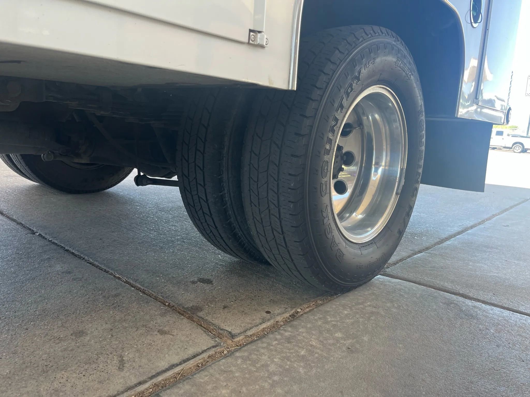 Used 2017 RAM 3500 Tradesman w/ Chrome Appearance Group image 38