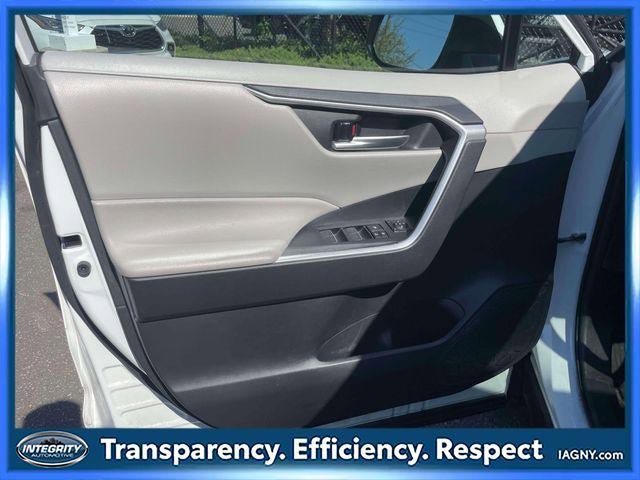 Used 2023 Toyota RAV4 XLE w/ Convenience Package AWD/4WD image 16