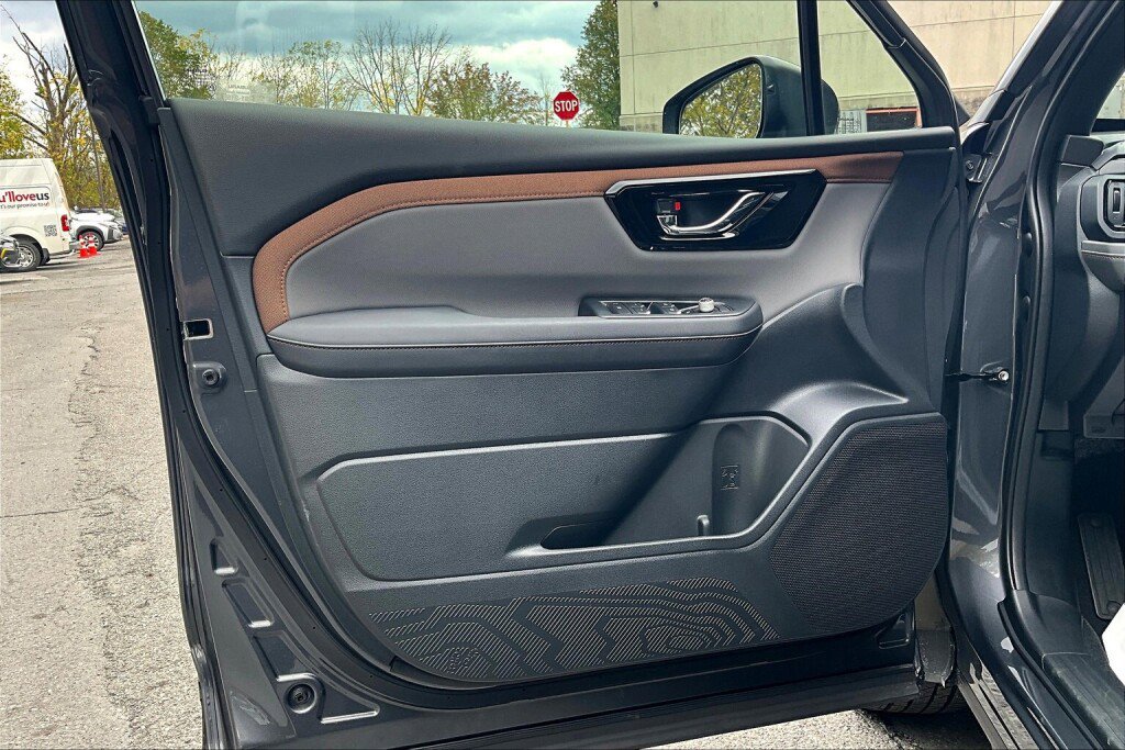 Certified 2025 Subaru Forester Sport image 13