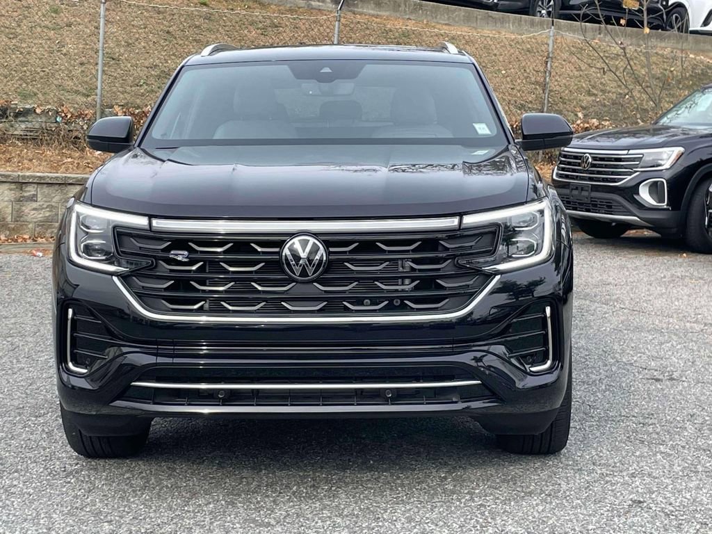New 2024 Volkswagen Atlas Cross Sport SEL R-Line image 2
