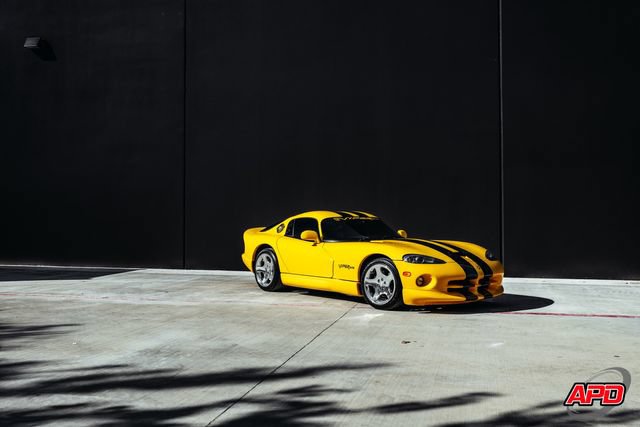 Used 2001 Dodge Viper GTS RWD image 19