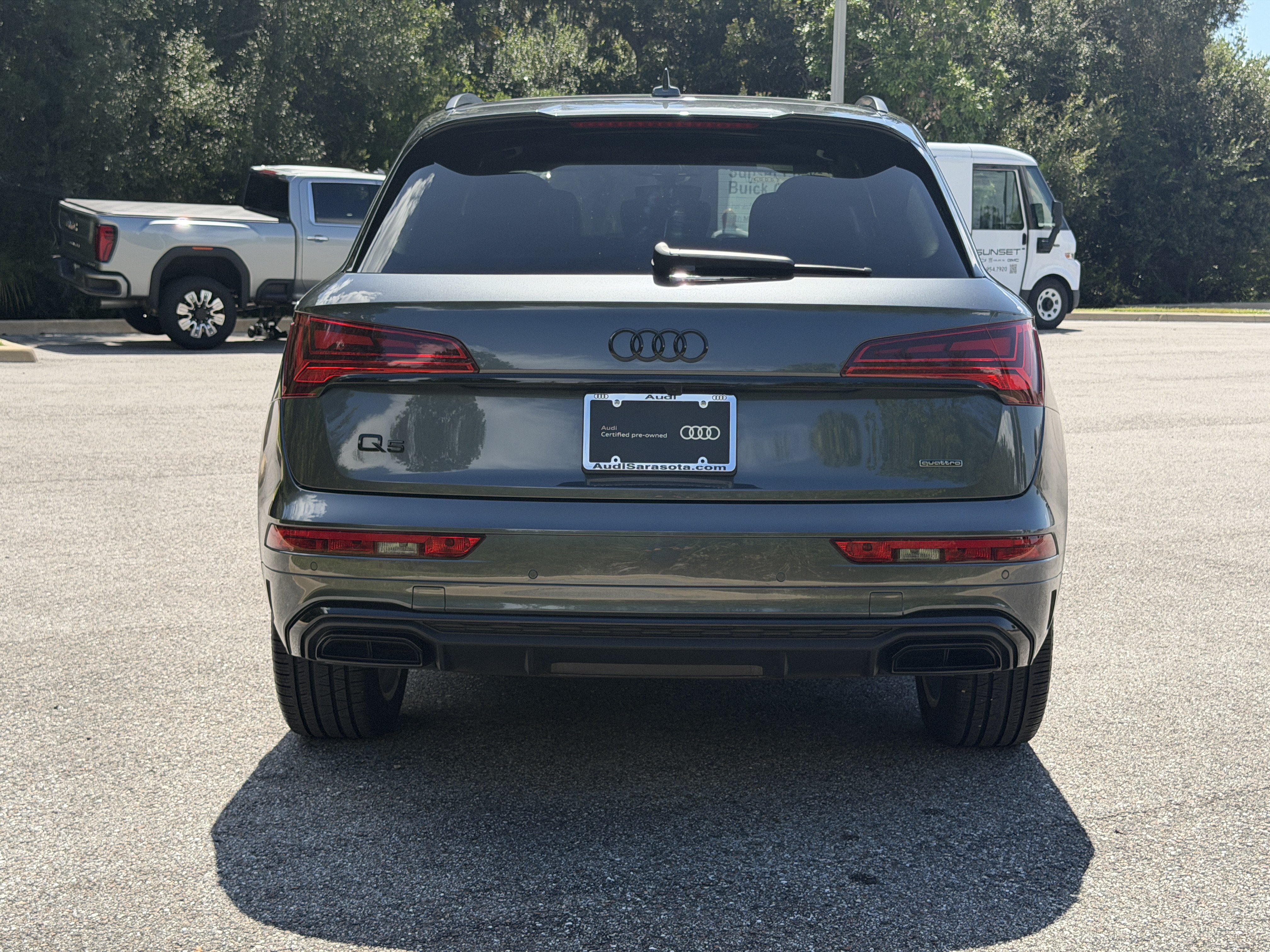 Certified 2025 Audi Q5 2.0T Premium w/ Convenience Plus Package AWD/4WD image 4