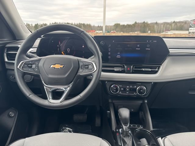 Used 2024 Chevrolet TrailBlazer LT w/ Convenience Package image 14