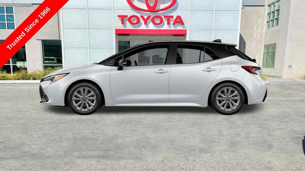 New 2027 Toyota Corolla SE w/ SE Premium Package FWD image 3