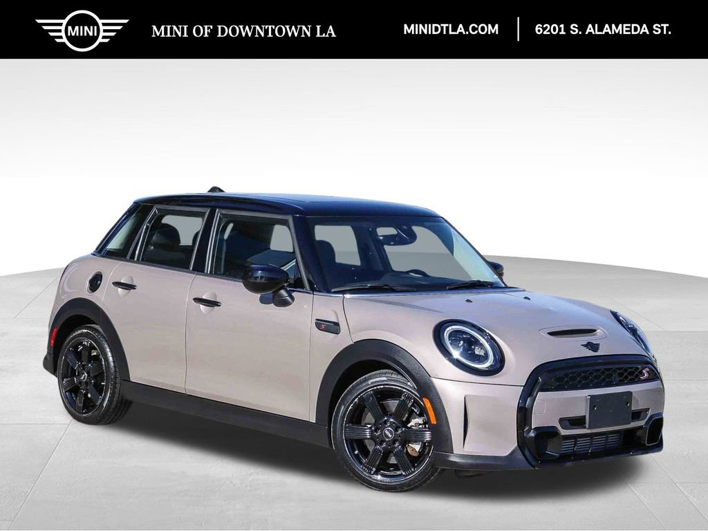 Used 2023 MINI Cooper S image 1