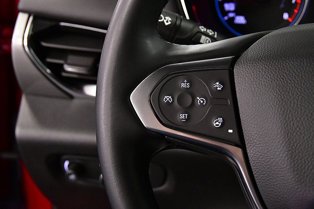 Used 2023 Chevrolet Traverse LT w/ LPO, Floor Liner Package image 19