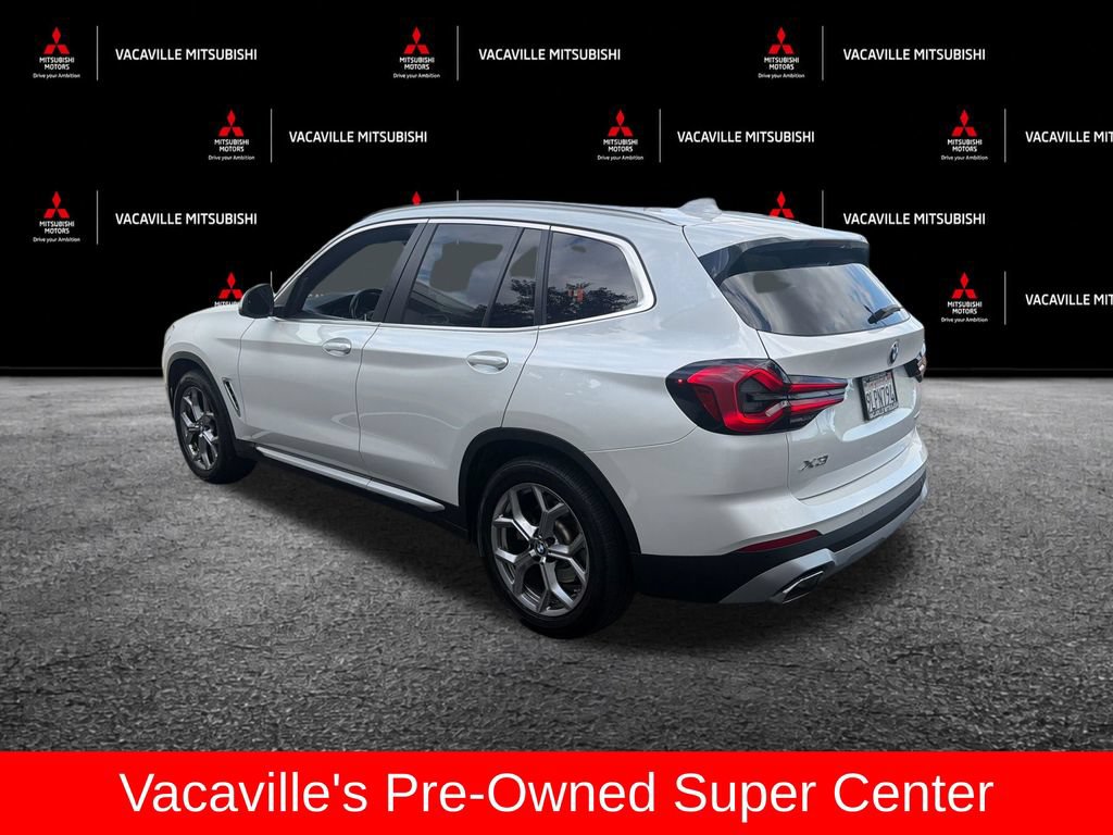 Used 2024 BMW X3 sDrive30i w/ Convenience Package RWD image 3