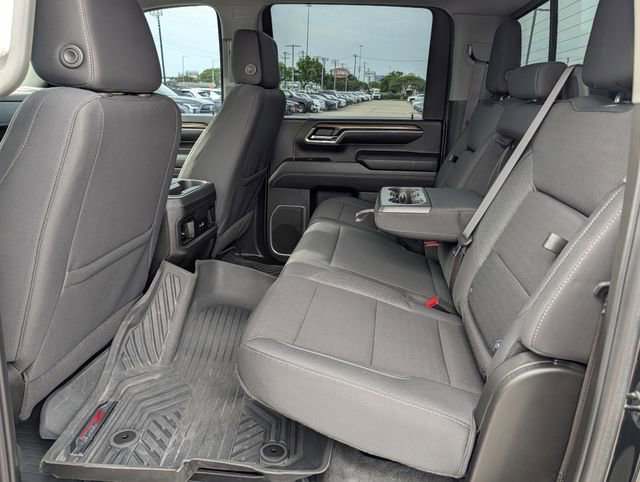 Used 2024 Chevrolet Silverado 2500 LT image 25
