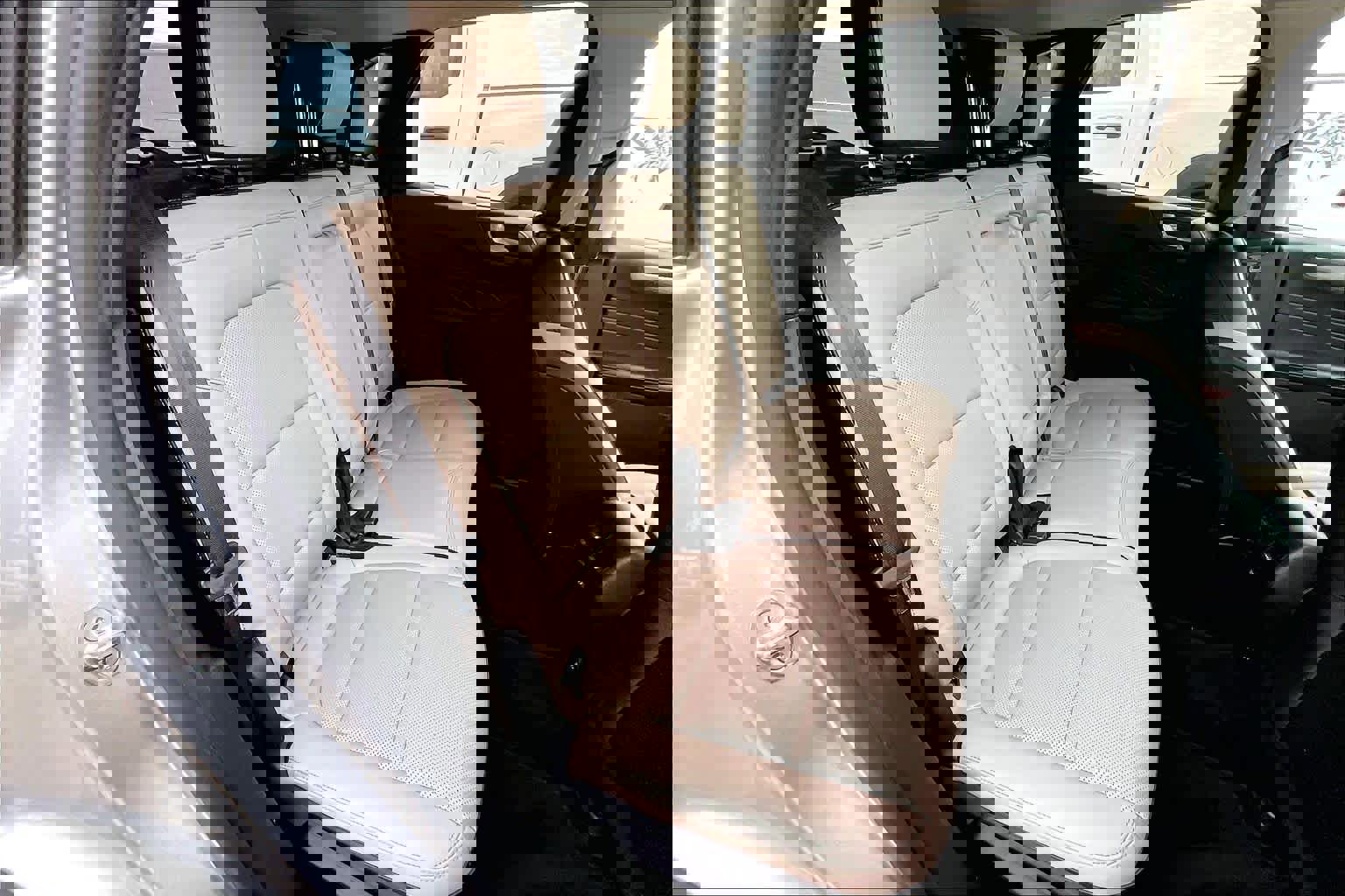 Used 2022 Ford Escape SEL image 19