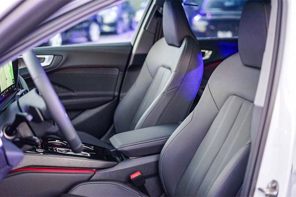 New 2025 Audi A5 2.0T Prestige image 18