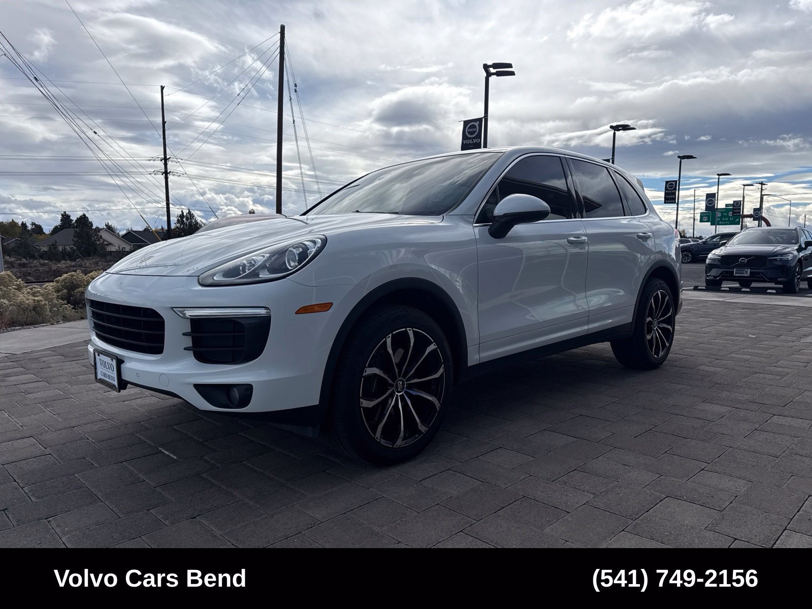 Used 2016 Porsche Cayenne AWD/4WD image 4
