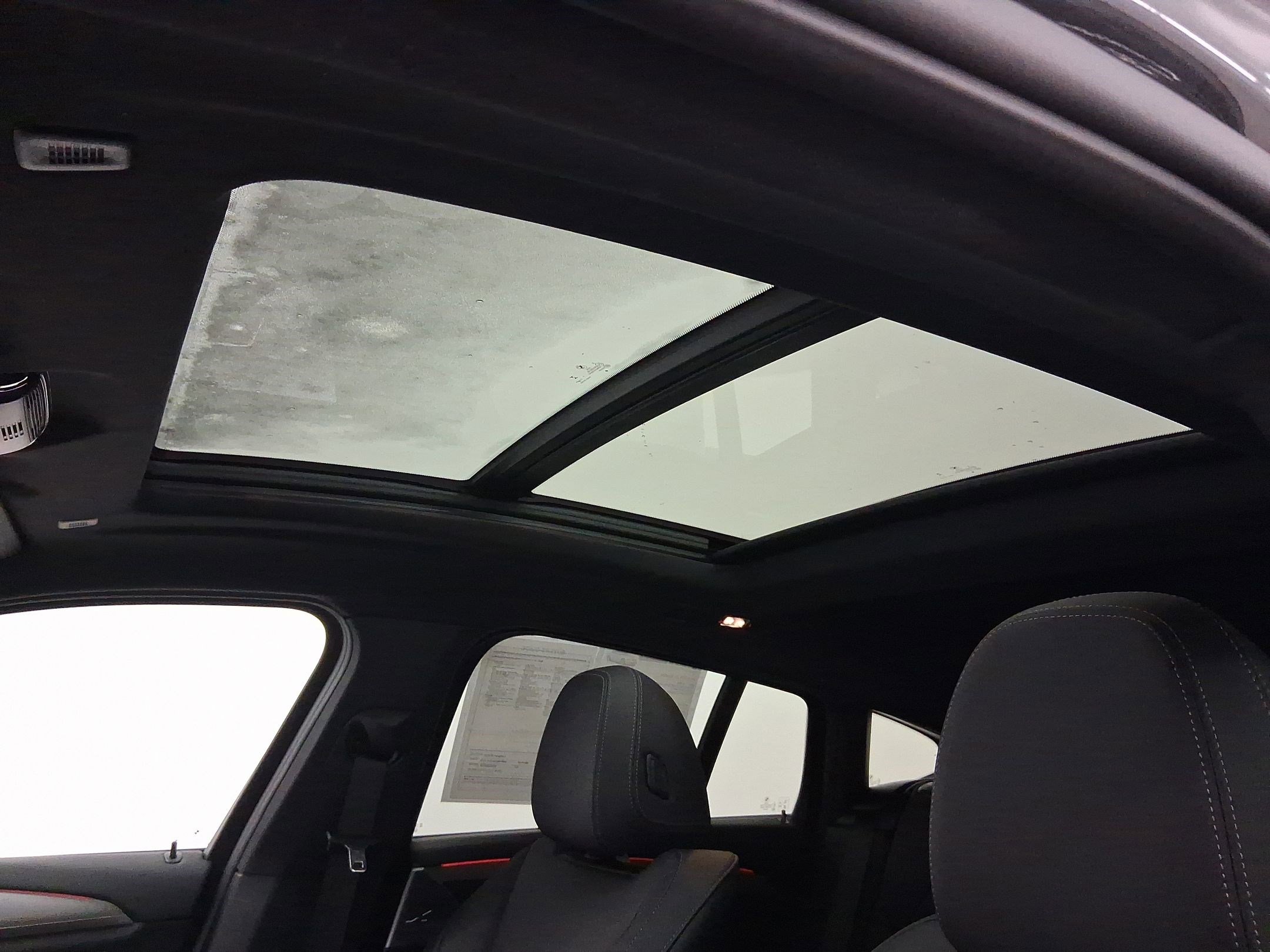 Used 2025 BMW X4 xDrive30i image 26