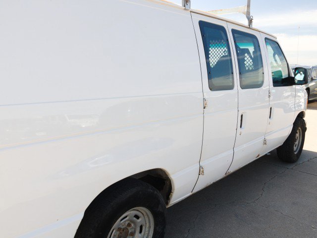Used 2005 Ford E-150 and Econoline 150 RWD image 9