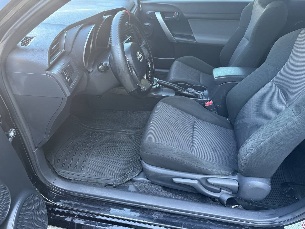 Used 2012 Scion tC FWD image 23