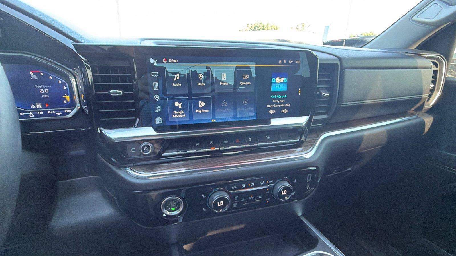Used 2023 Chevrolet Silverado 1500 LT AWD/4WD image 29