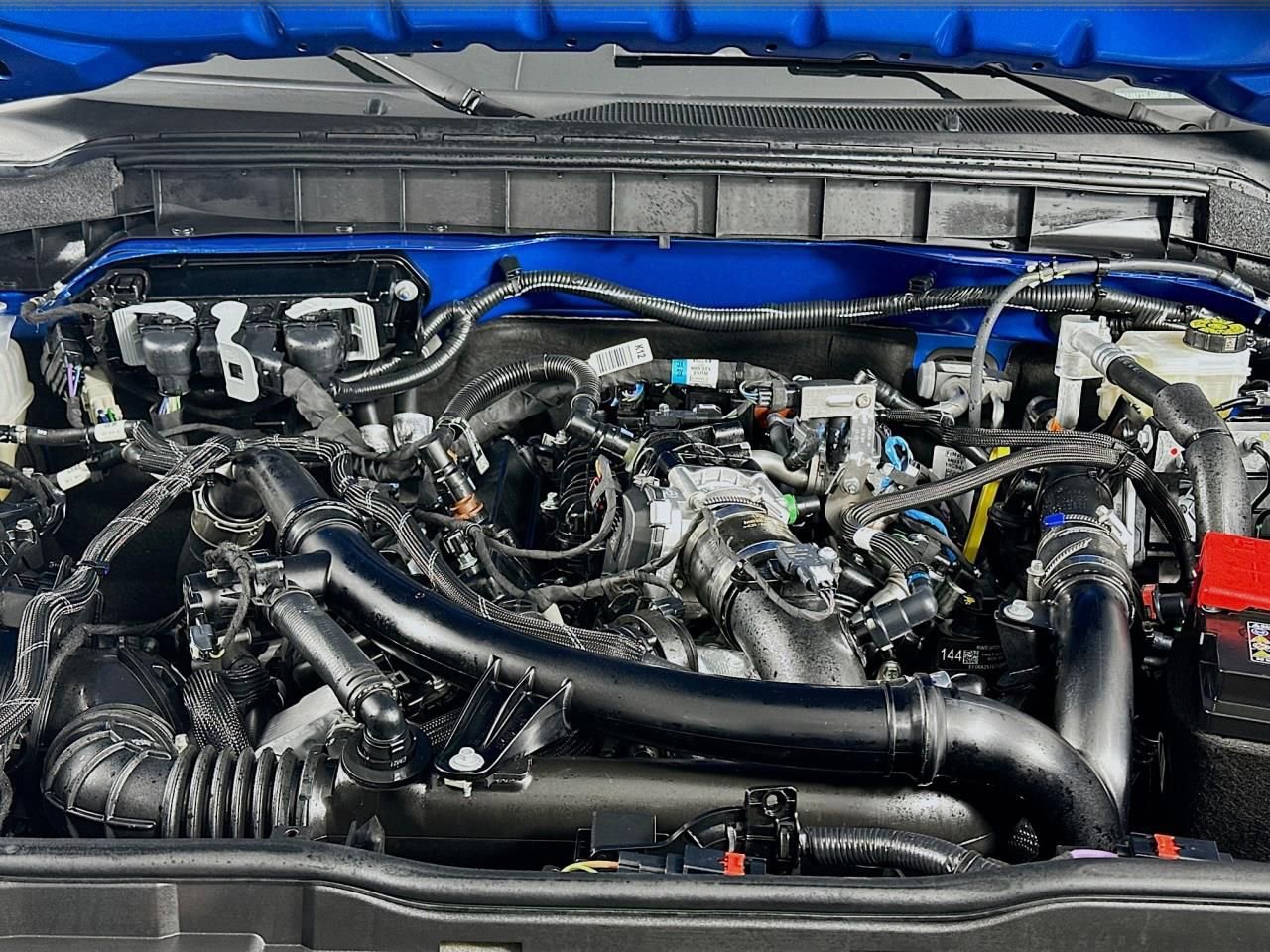 Used 2025 Ford Bronco Badlands image 44