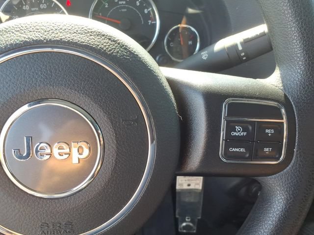 Used 2018 Jeep Wrangler Sport AWD/4WD image 8