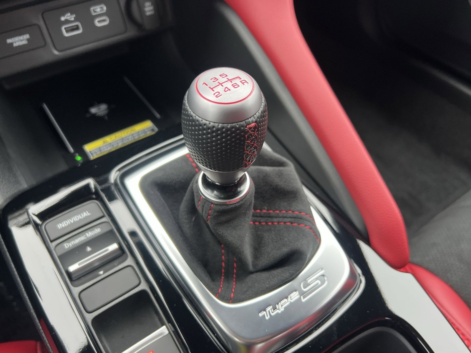 New 2025 Acura Integra Type S image 19