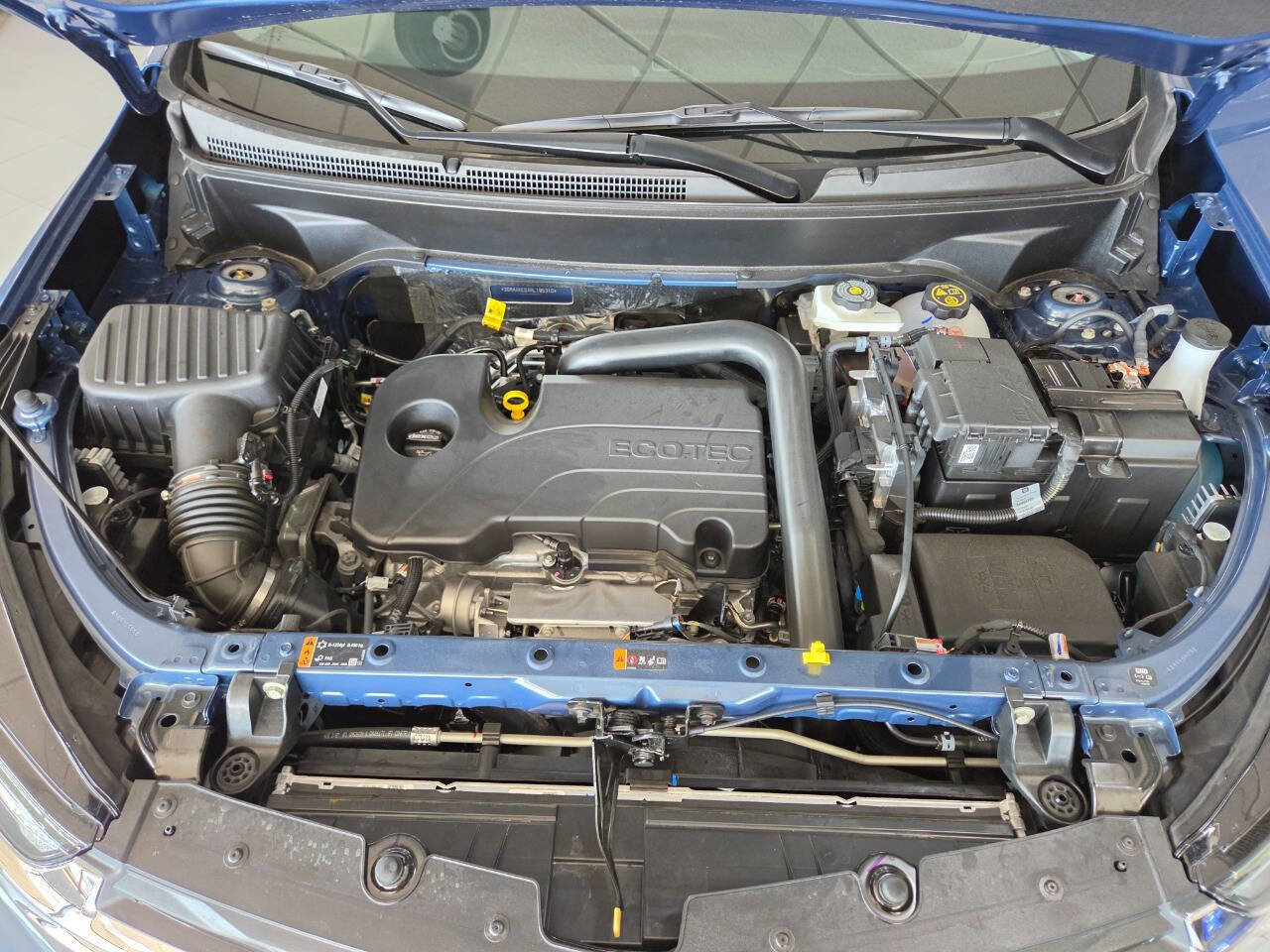 Used 2024 Chevrolet Equinox LT w/ LPO, Floor Liner Package image 32