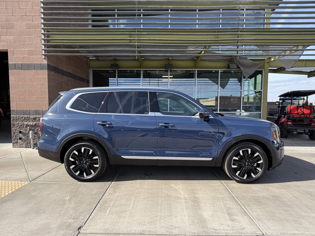 Used 2025 Kia Telluride SX AWD/4WD image 9