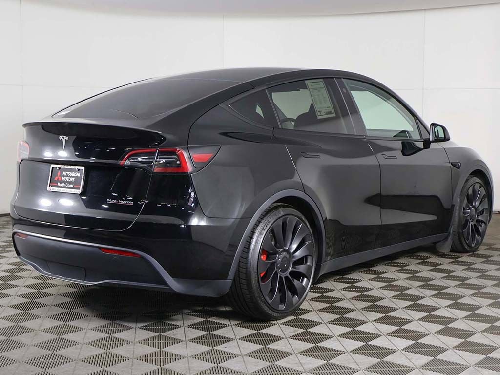 Used 2023 Tesla Model Y Performance AWD/4WD image 12