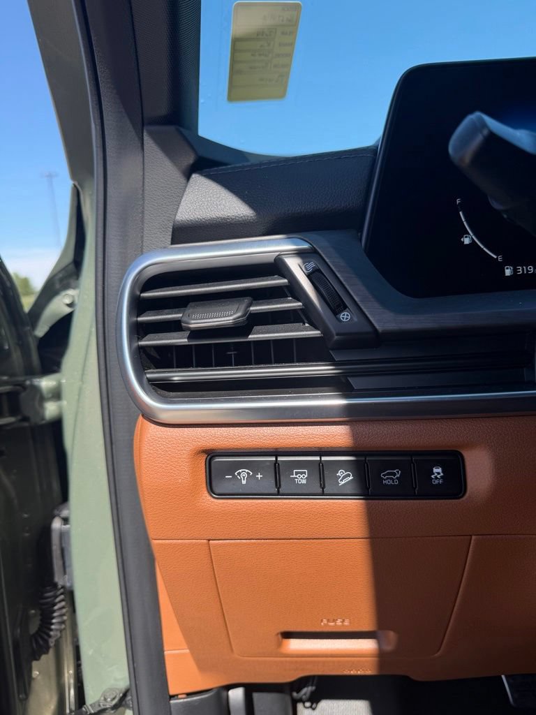 Used 2024 Kia Telluride SX X-Line AWD/4WD image 11