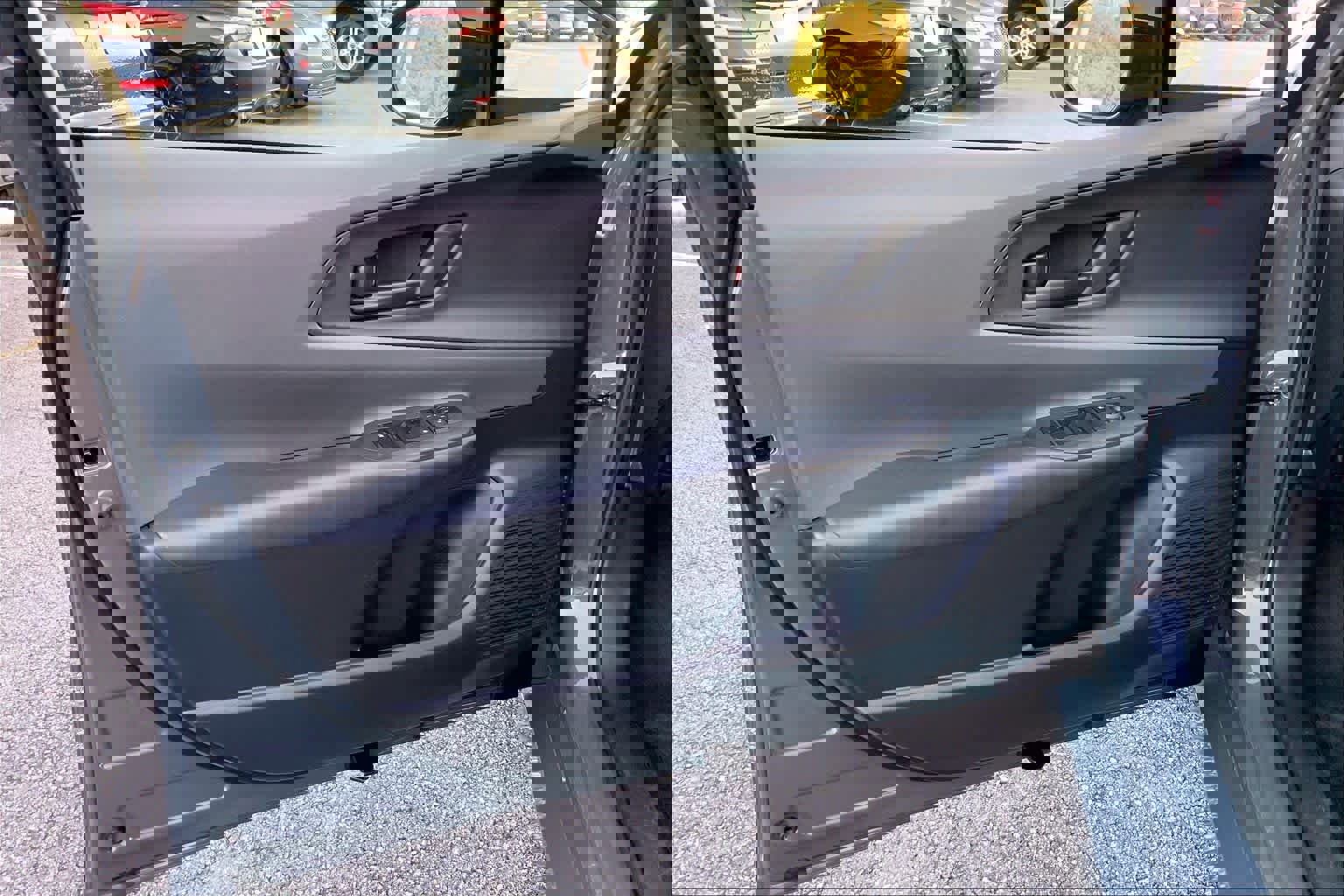 Used 2025 Toyota Prius LE FWD image 21