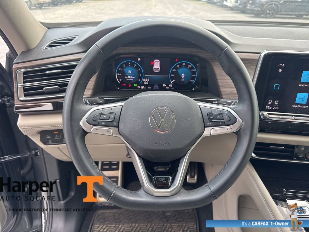 Used 2025 Volkswagen Atlas SEL Premium R-Line AWD/4WD image 17