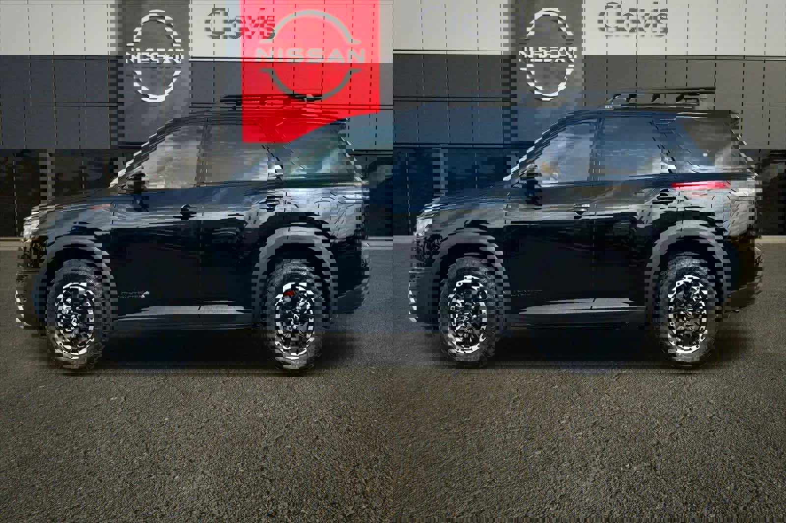 New 2025 Nissan Pathfinder Rock Creek image 6