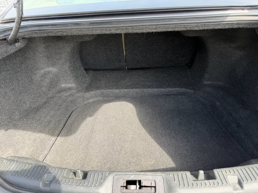 Used 2013 Ford Taurus SEL AWD/4WD image 12