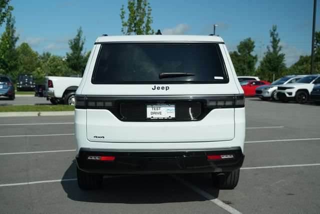 New 2026 Jeep Grand Wagoneer L Limited AWD/4WD image 6